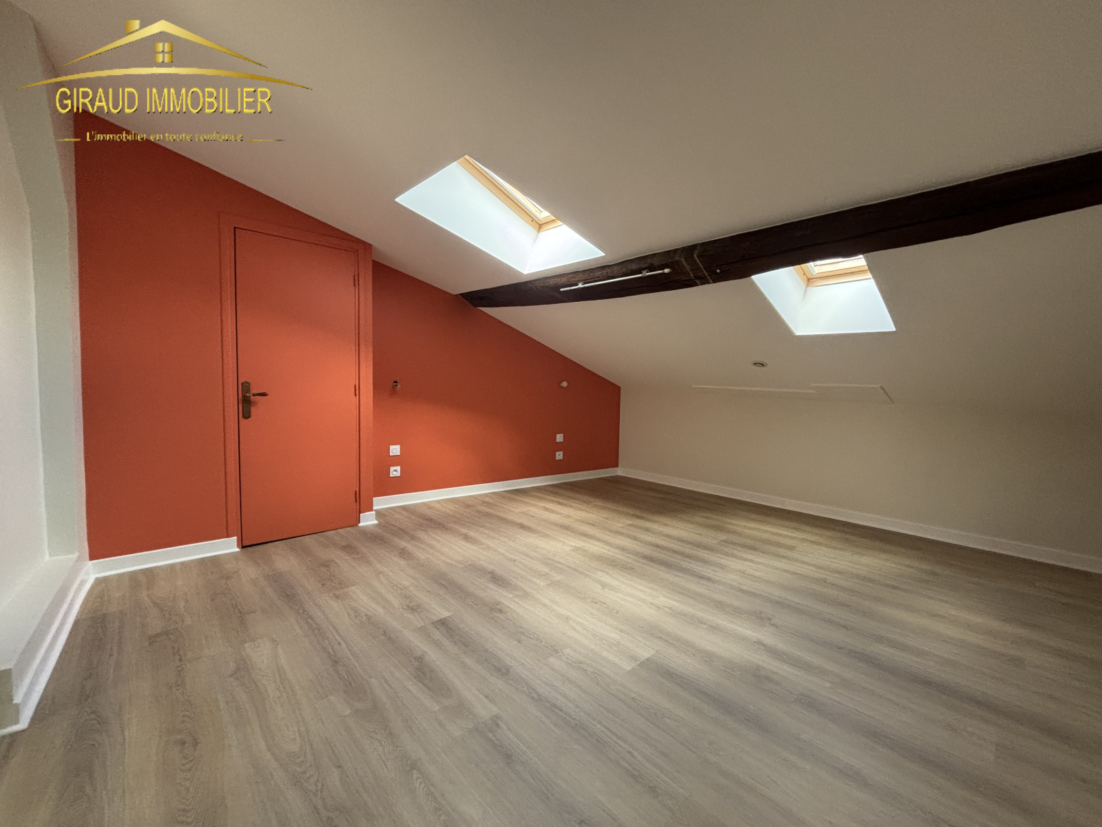 Image_9, Appartement, Charlieu, ref :764