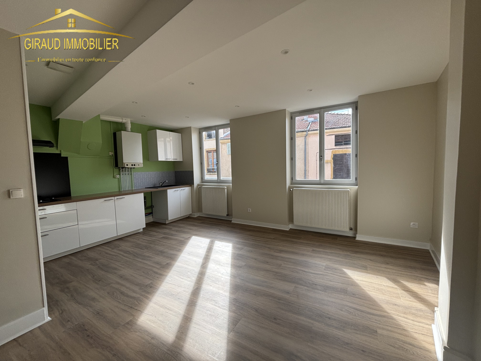 Image_1, Appartement, Charlieu, ref :764