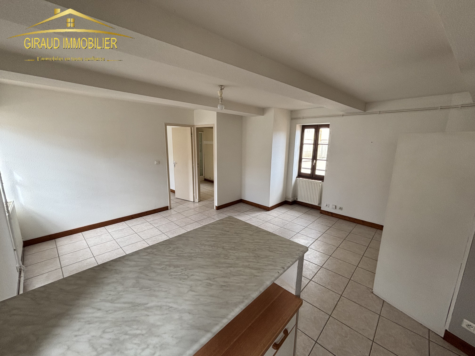 Image_1, Appartement, Charlieu, ref :438T2D