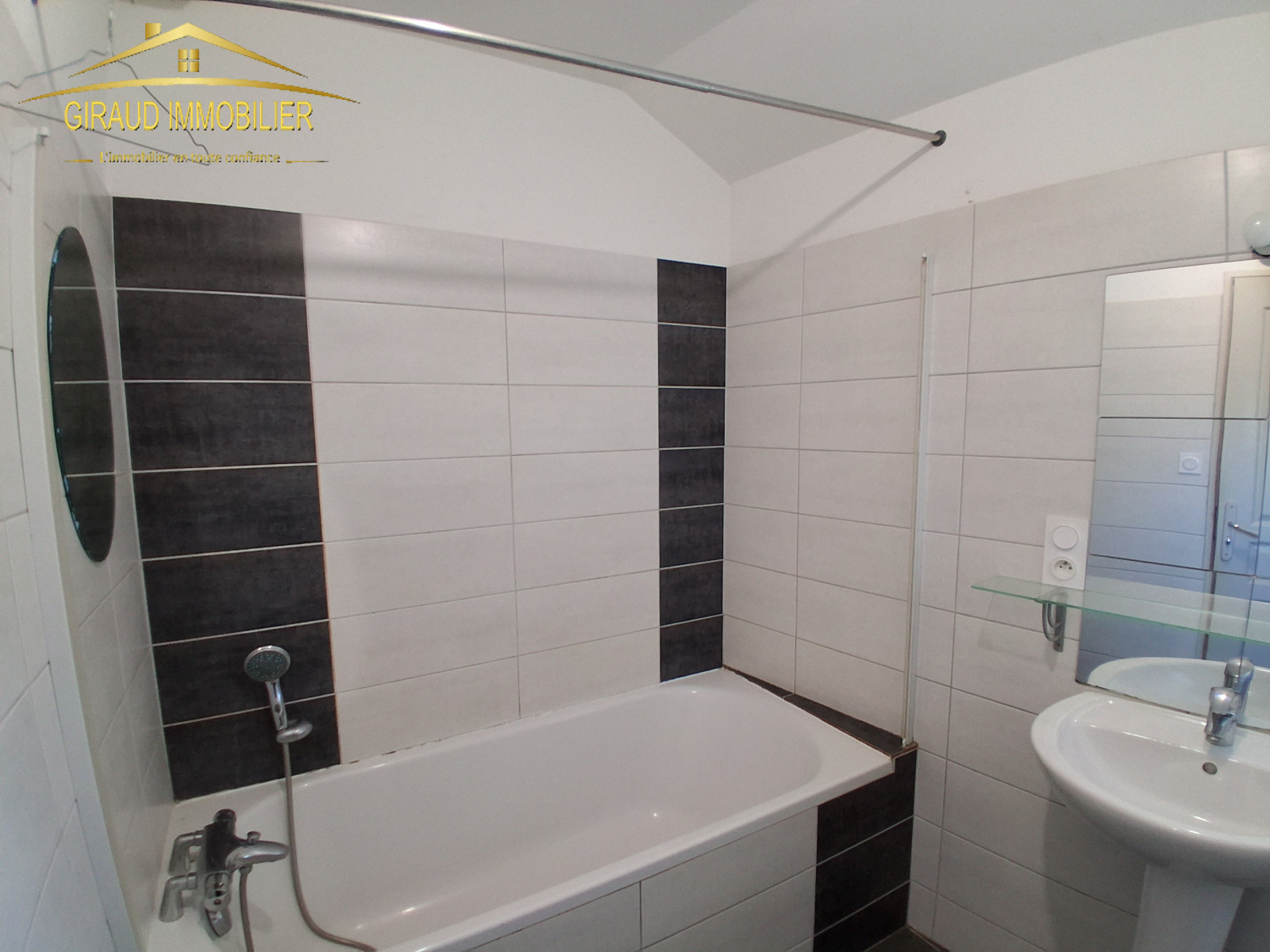 Image_6, Appartement, Charlieu, ref :2932