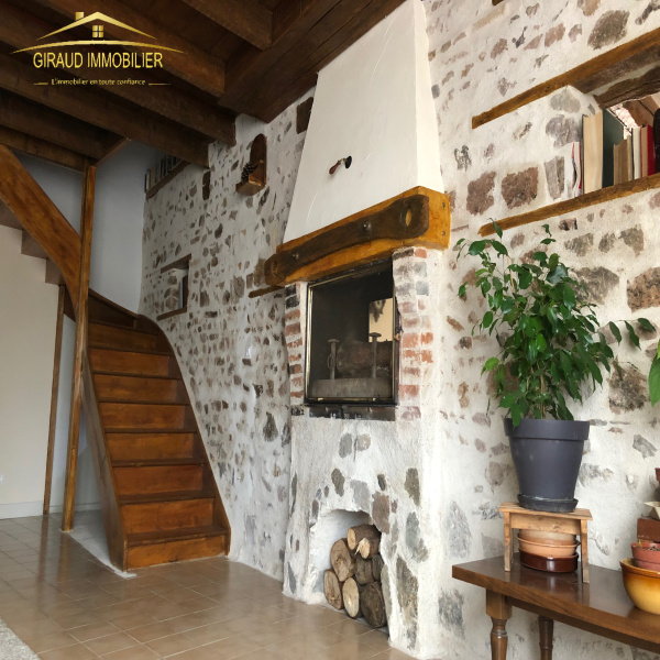 Offres de vente Maison de village Écoche 42670