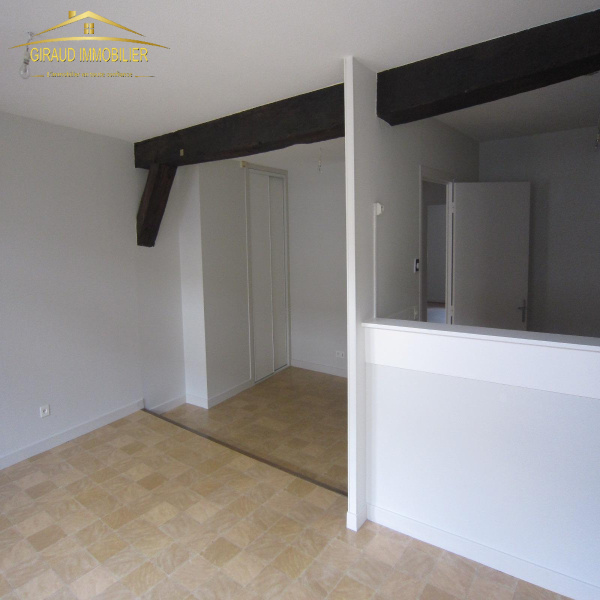 Offres de location Appartement Charlieu 42190