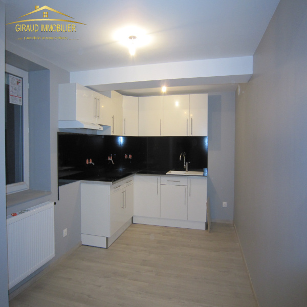Offres de location Maison Charlieu 42190