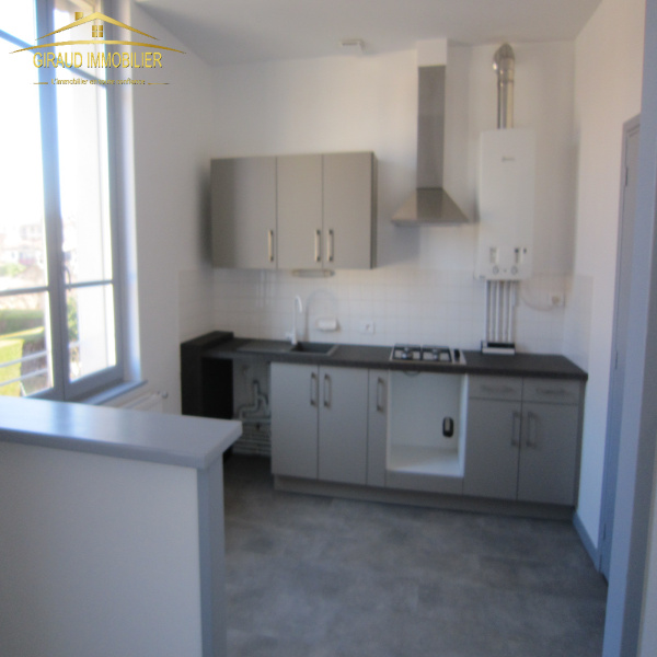 Offres de location Appartement Charlieu 42190