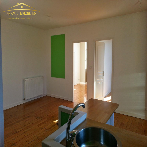 Offres de location Appartement Chandon 42190