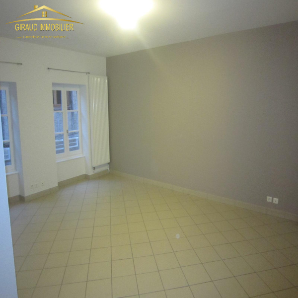 Offres de location Appartement Charlieu 42190