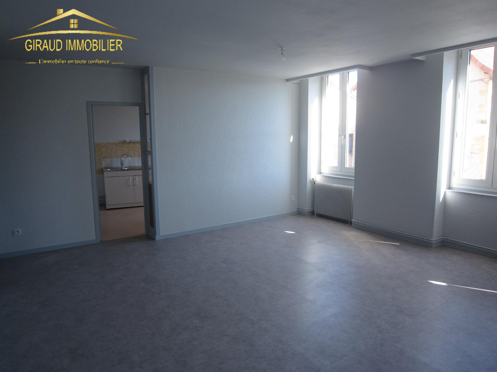 Image_, Appartement, Charlieu, ref :415