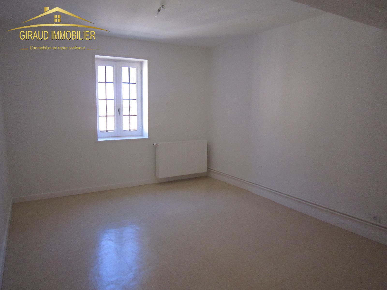Image_, Immeuble, Charlieu, ref :2780