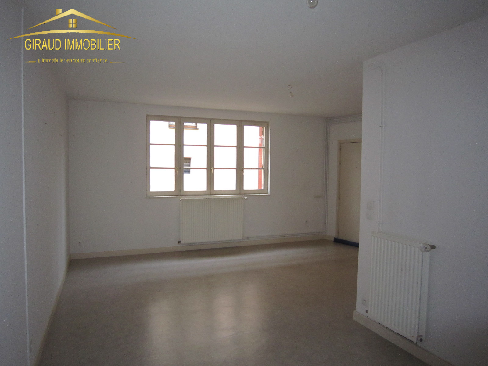 Image_, Appartement, Charlieu, ref :273T