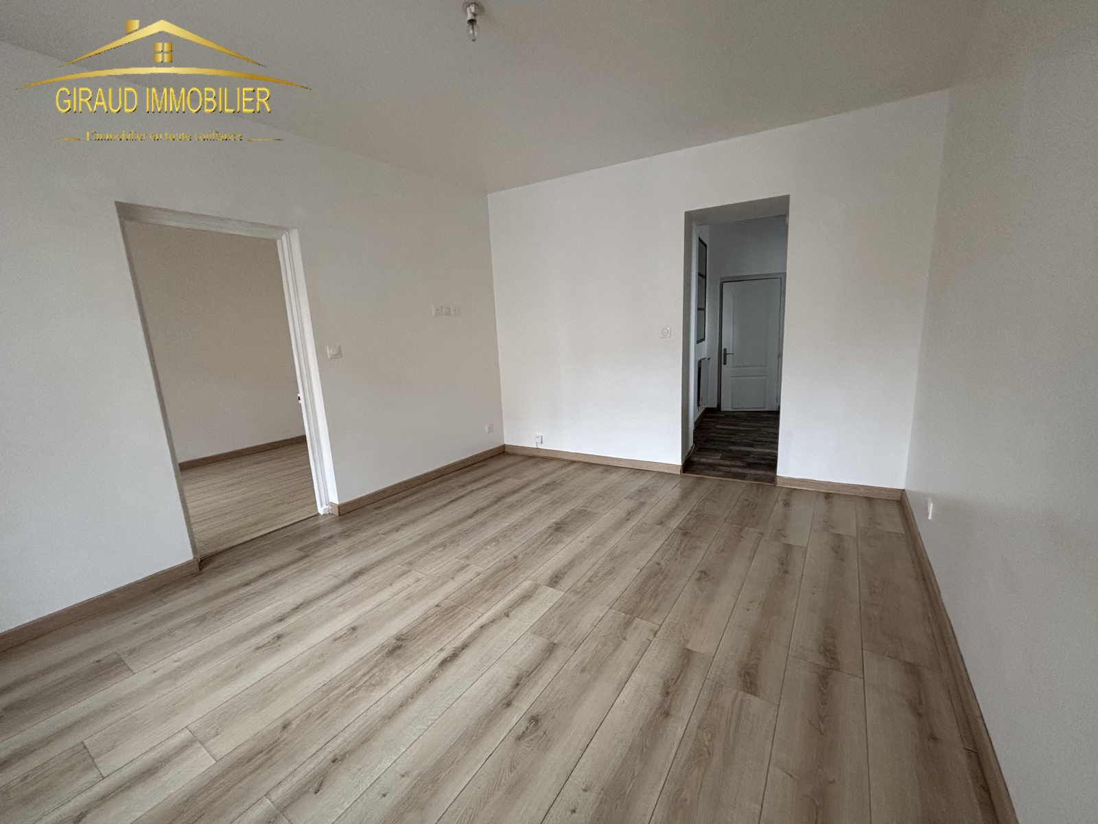 Image_7, Appartement, Charlieu, ref :893RDC