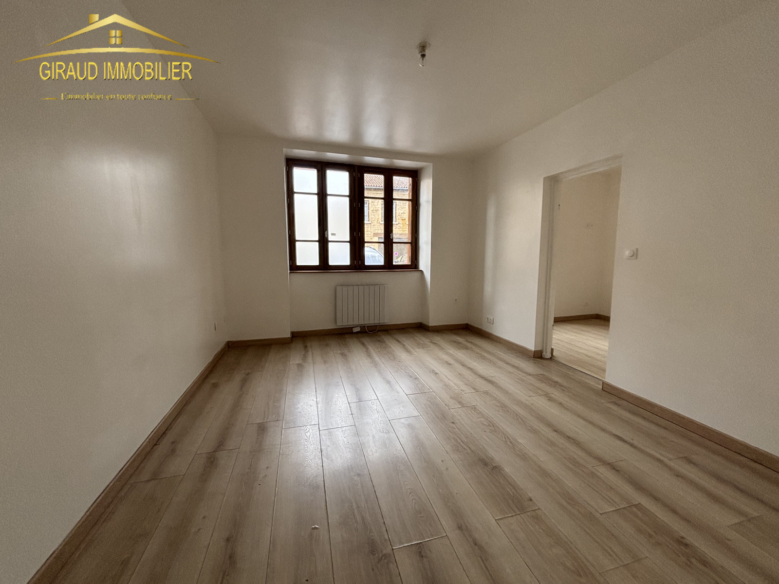 Image_2, Appartement, Charlieu, ref :893RDC