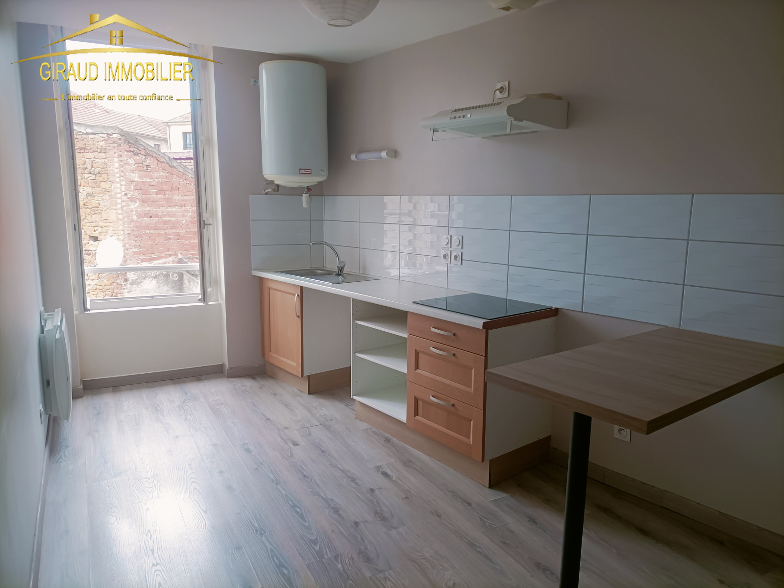 Image_1, Appartement, Charlieu, ref :480T1COUR2EME