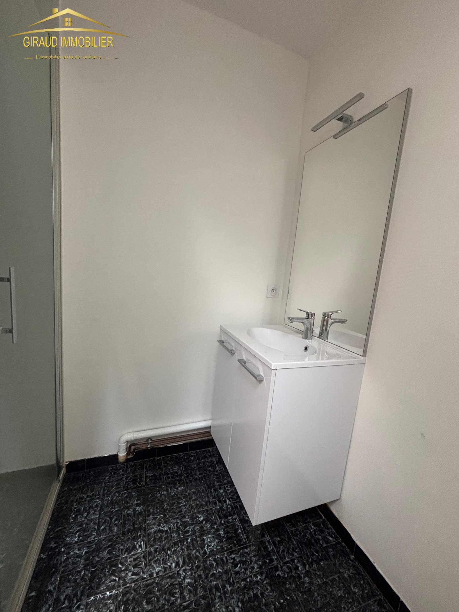 Image_5, Appartement, Charlieu, ref :529A