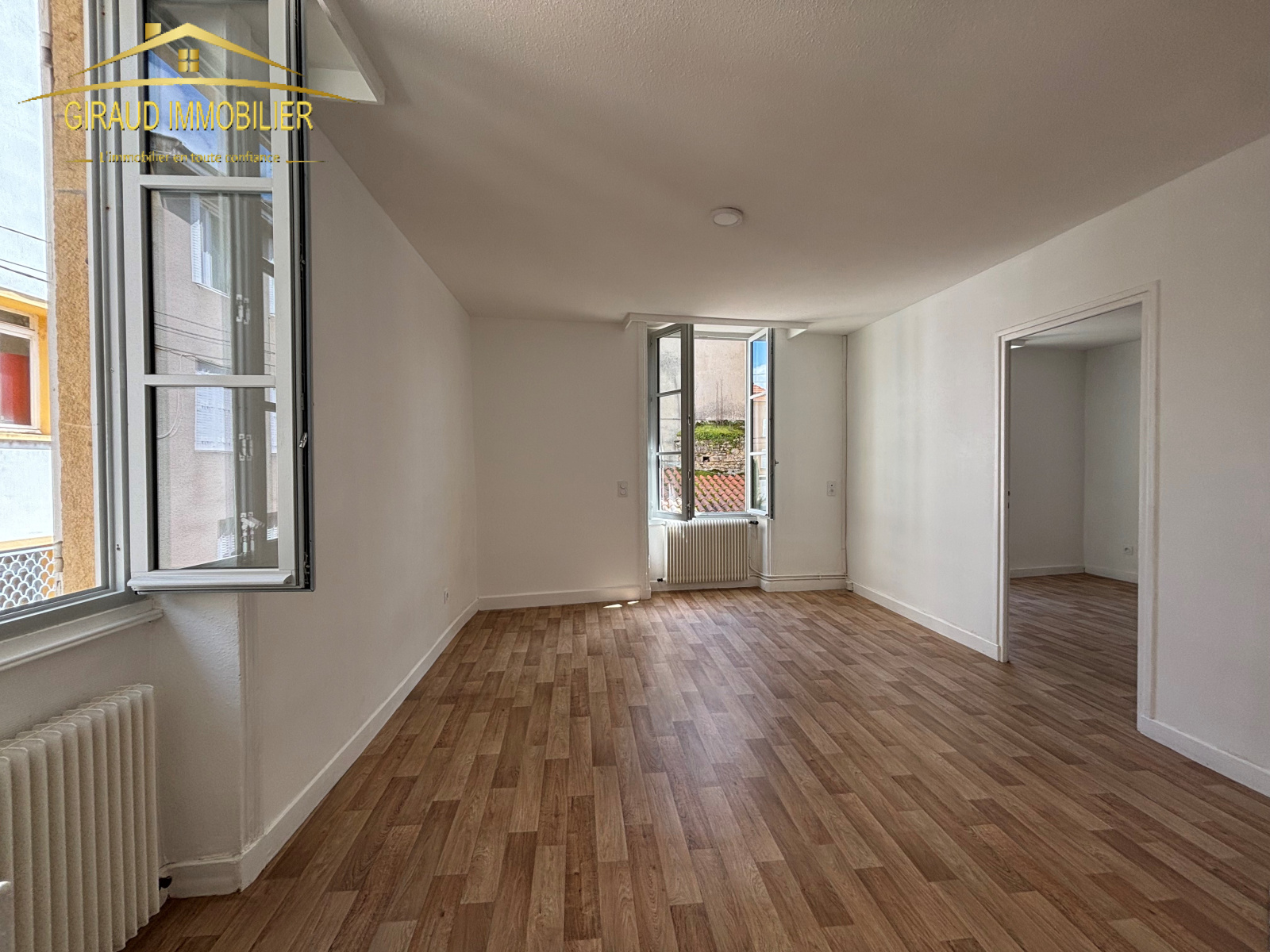 Image_2, Appartement, Charlieu, ref :529A