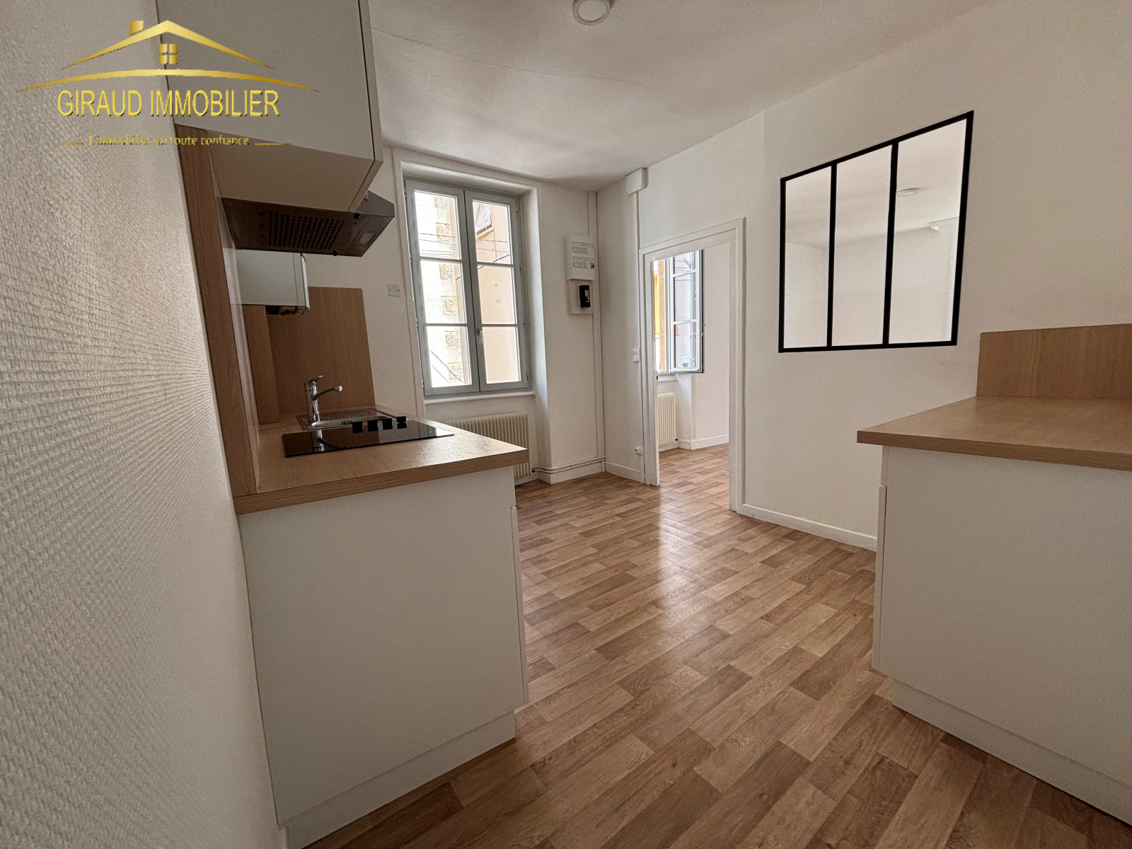 Image_4, Appartement, Charlieu, ref :529A