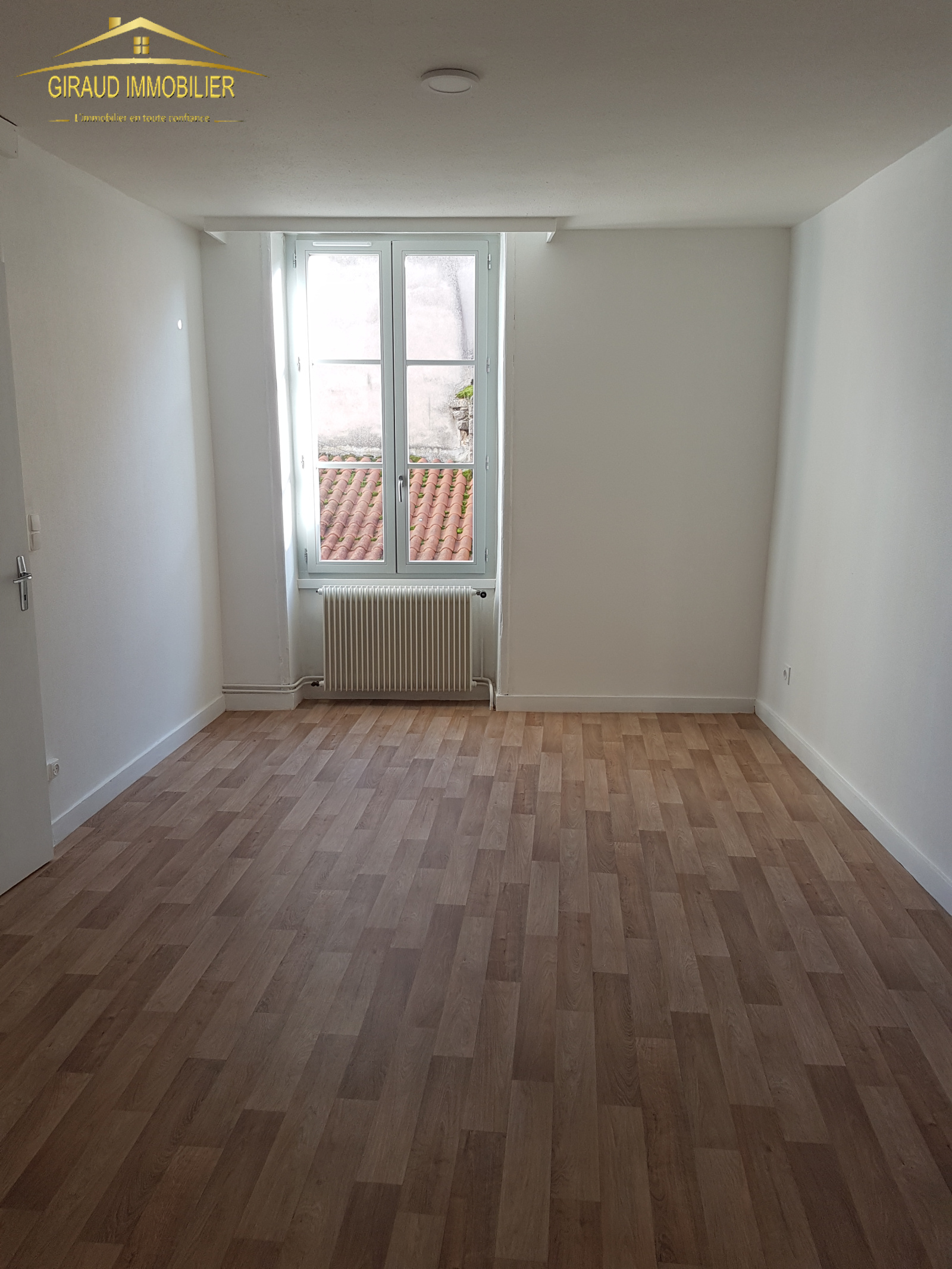 Image_, Appartement, Charlieu, ref :529A