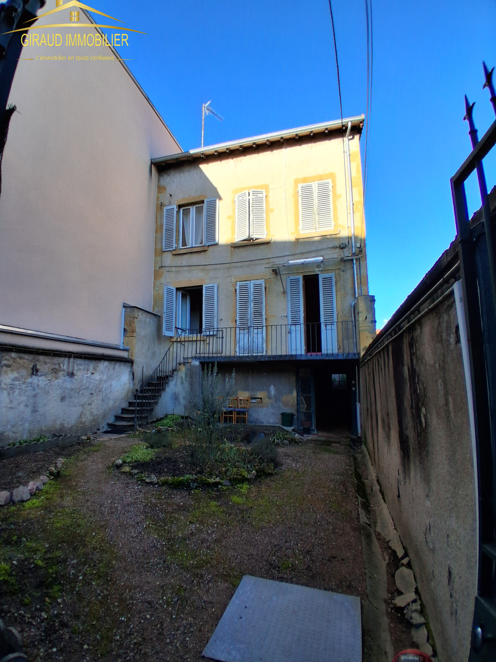 Image_1, Immeuble, Charlieu, ref :2967