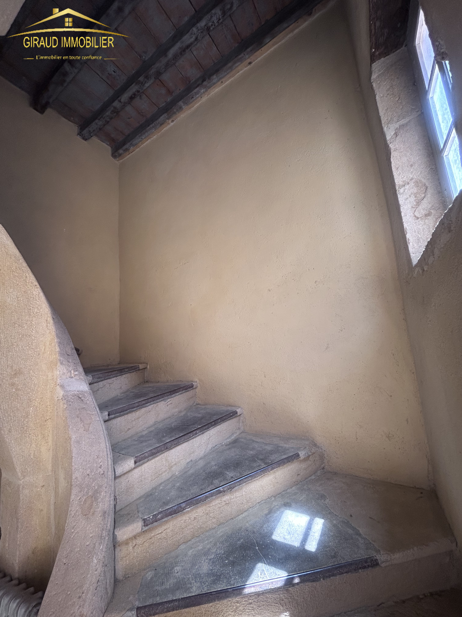 Image_2, Immeuble, Charlieu, ref :2921