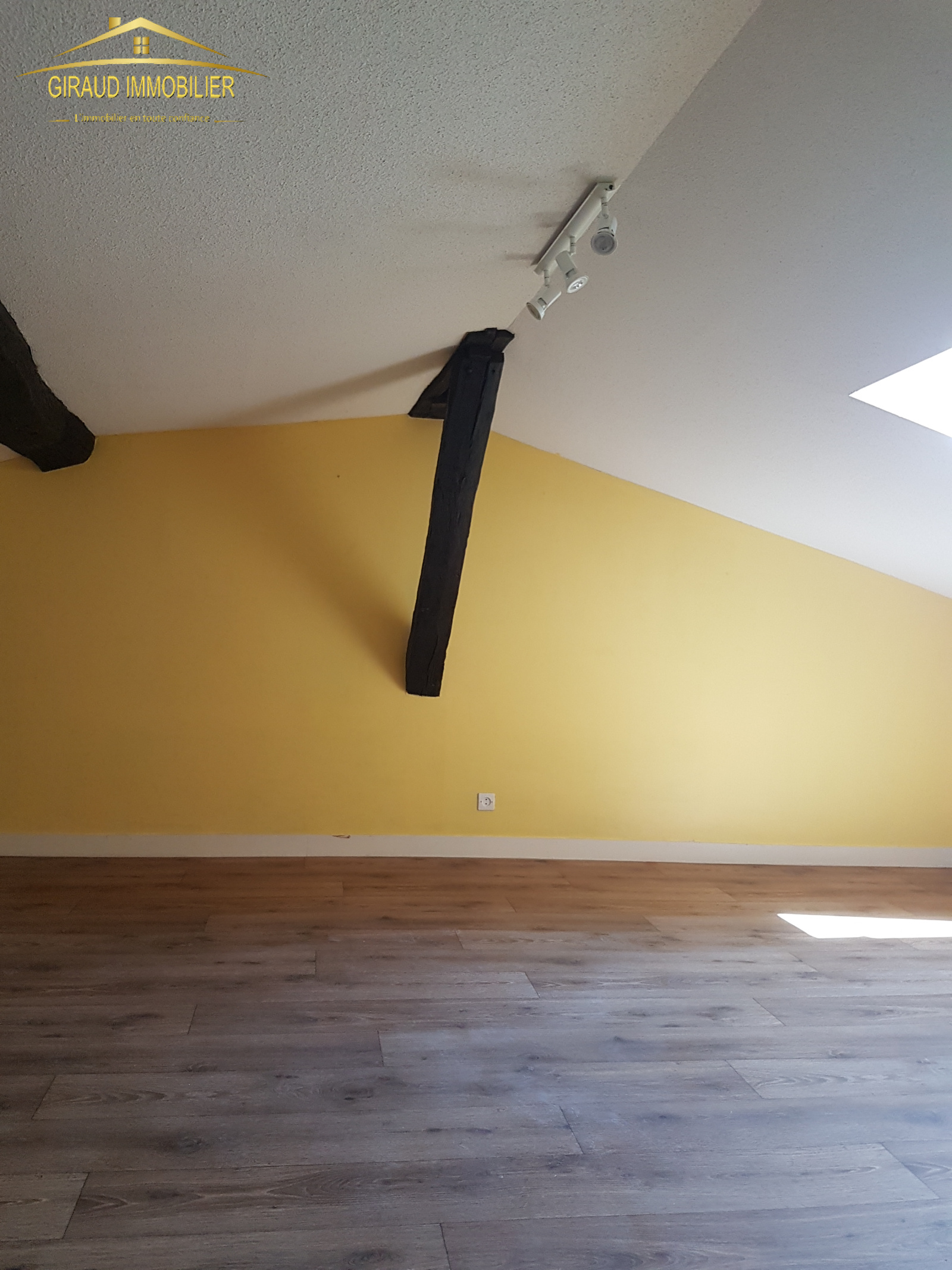 Image_6, Appartement, Charlieu, ref :529T2-2