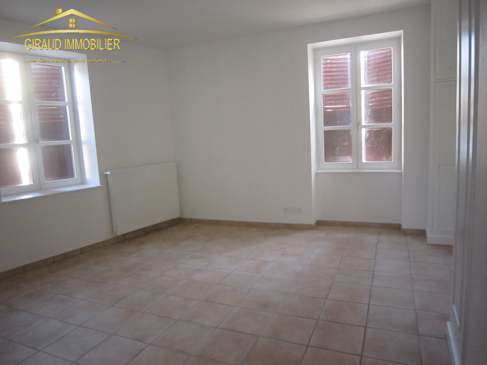 Image_4, Appartement, Charlieu, ref :162T3