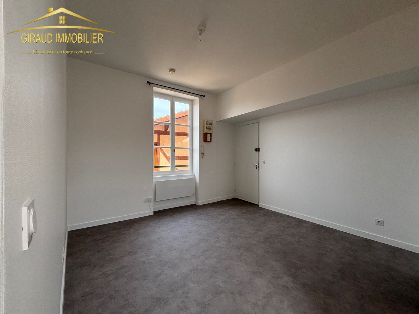 Image_, Appartement, Charlieu, ref :79T2G