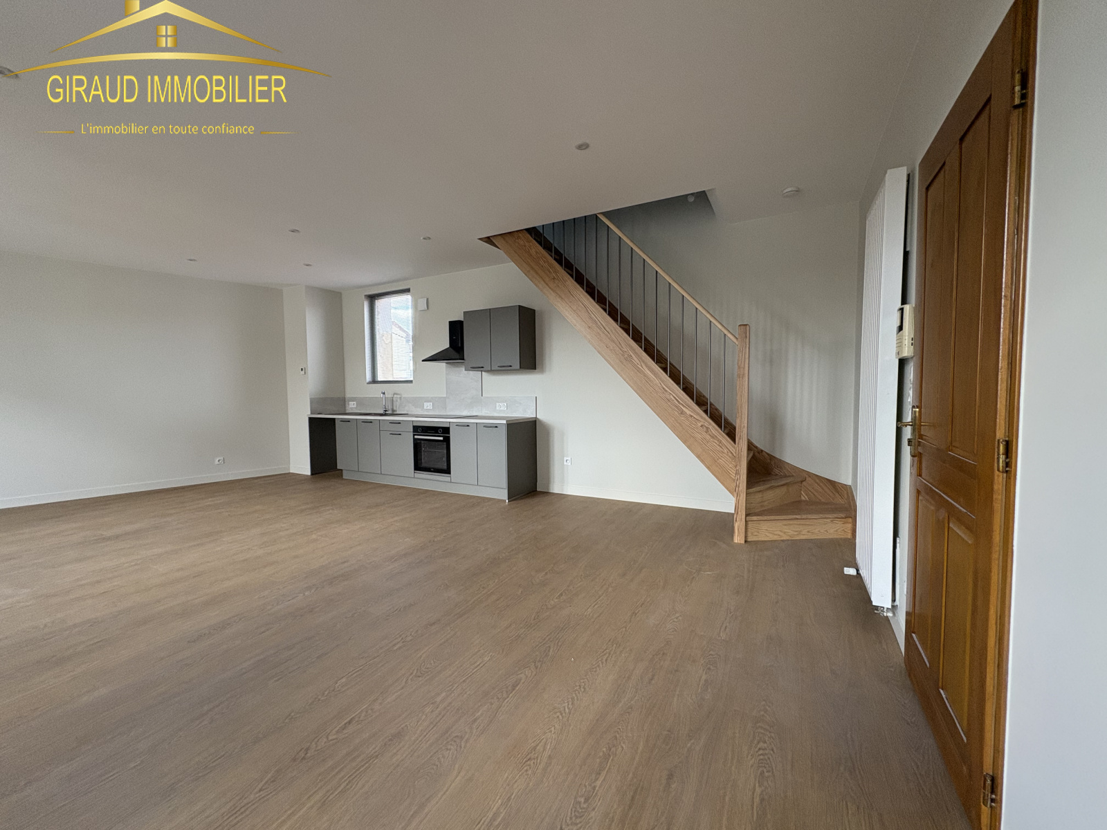 Image_6, Appartement, Charlieu, ref :474