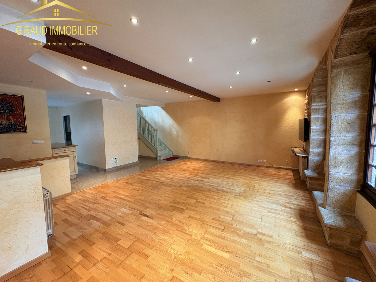 Image_1, Duplex, Charlieu, ref :568T3