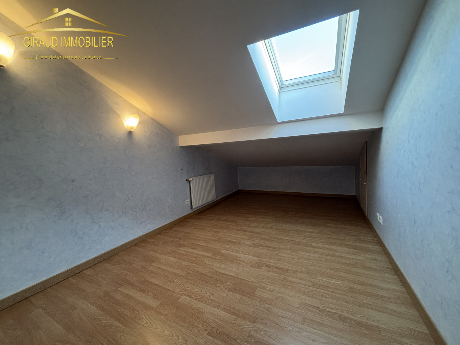 Image_3, Duplex, Charlieu, ref :568T3