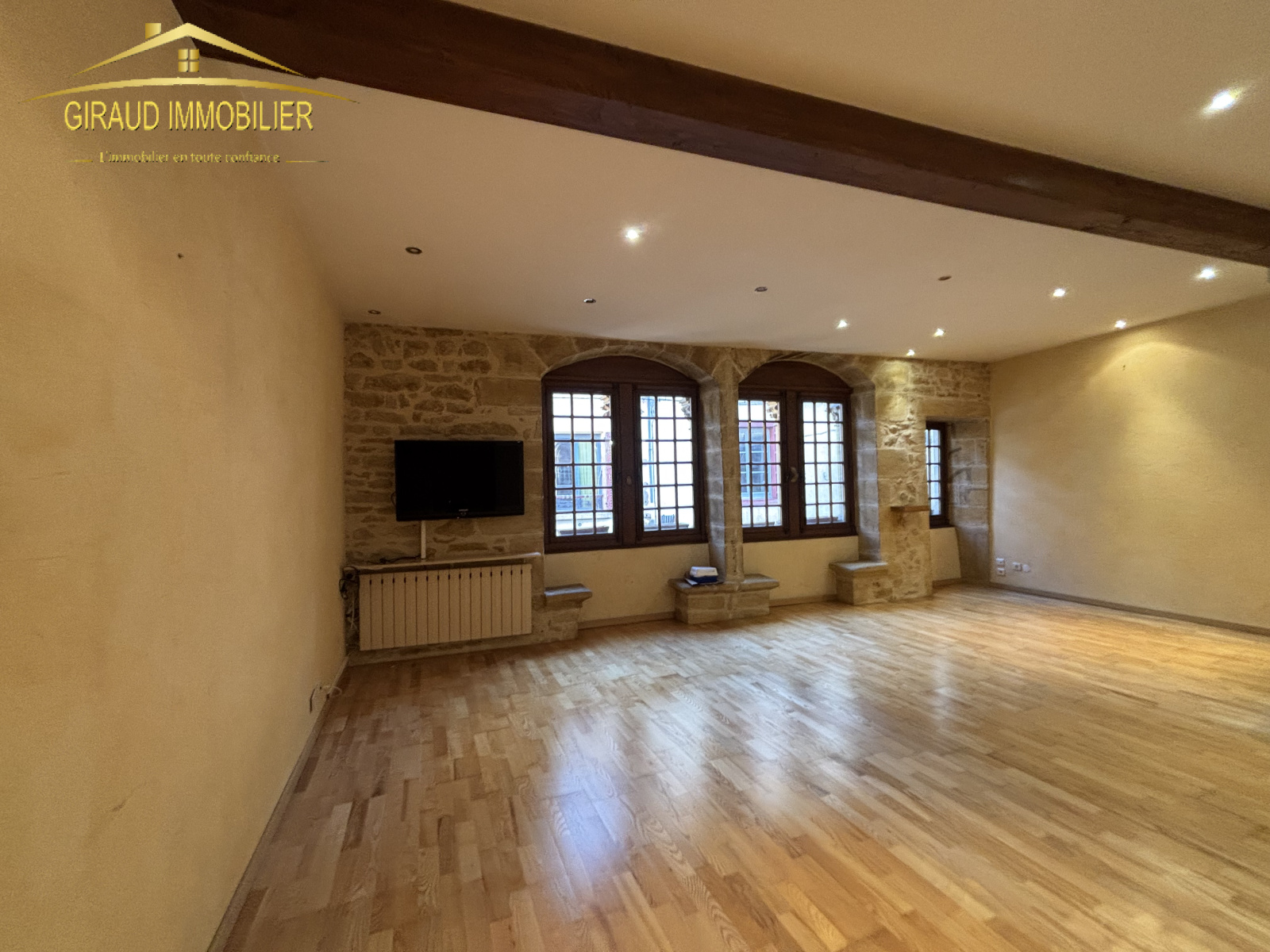 Image_1, Duplex, Charlieu, ref :568T3