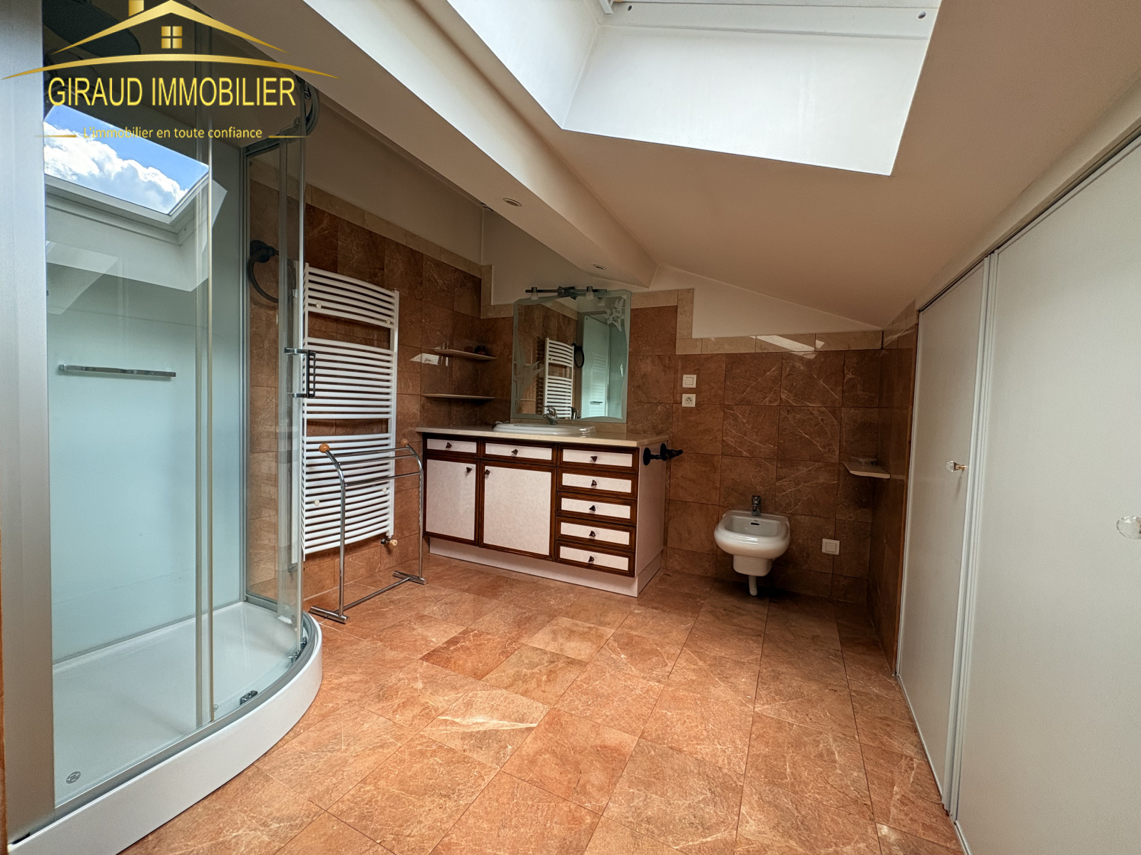 Image_3, Duplex, Charlieu, ref :568T3