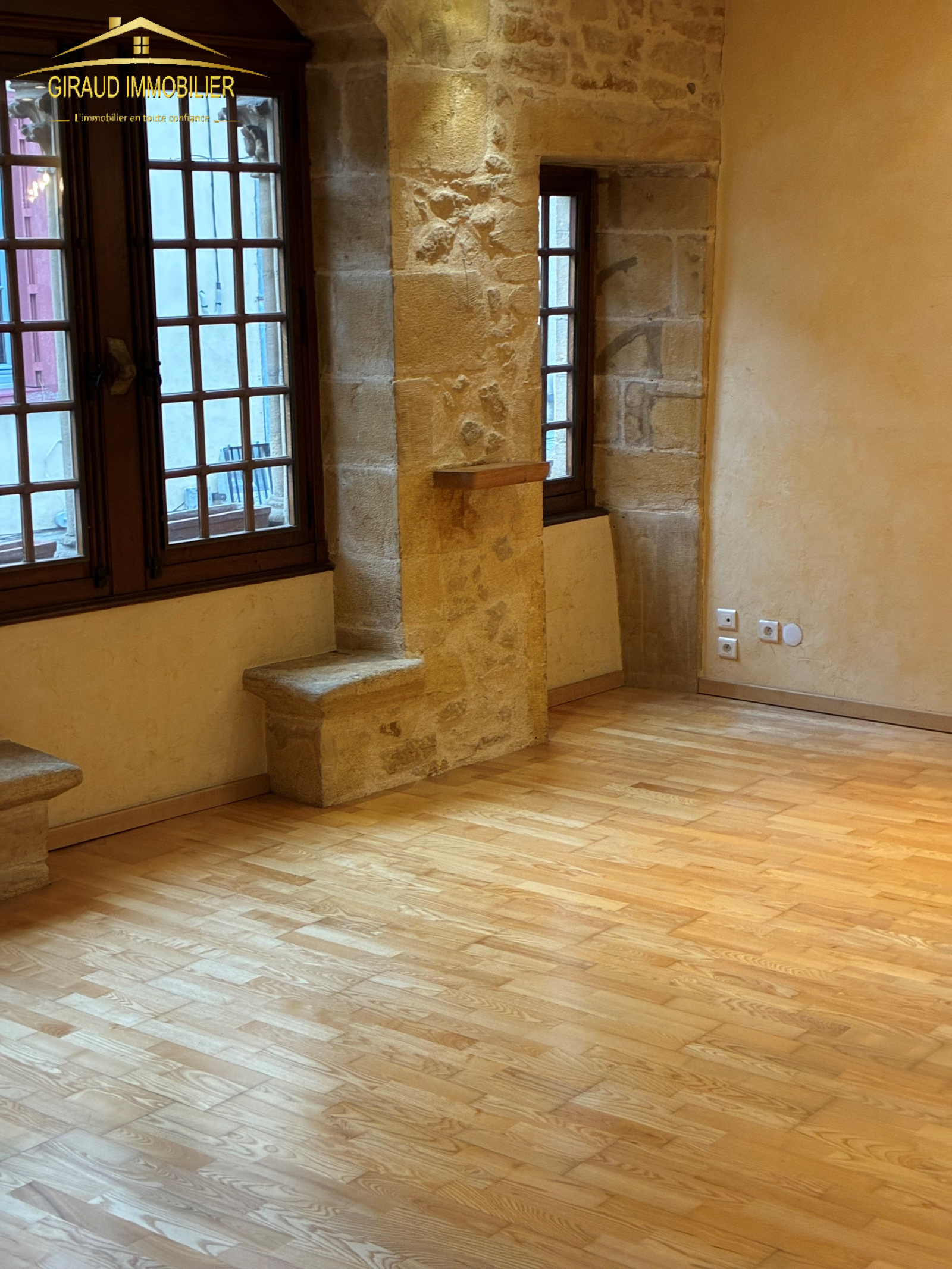 Image_2, Duplex, Charlieu, ref :568T3