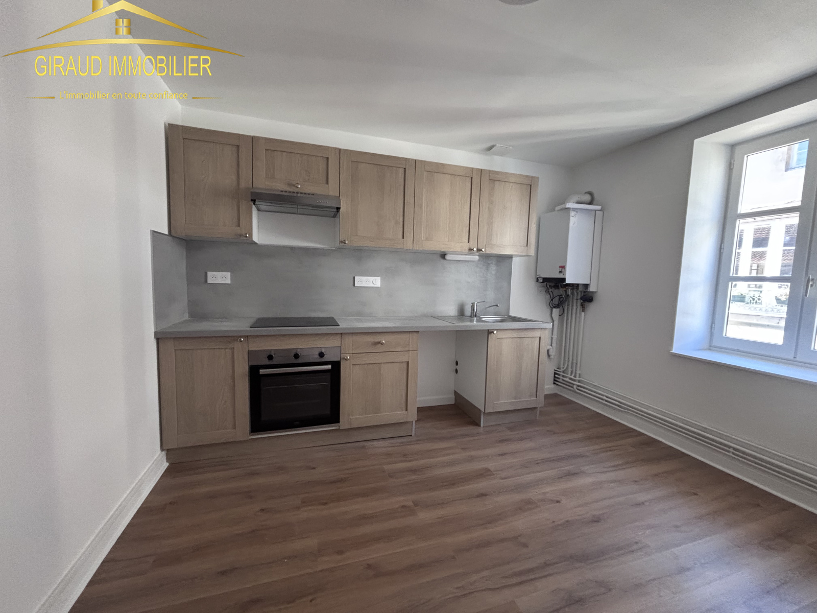 Image_1, Appartement, Charlieu, ref :127T2Bis