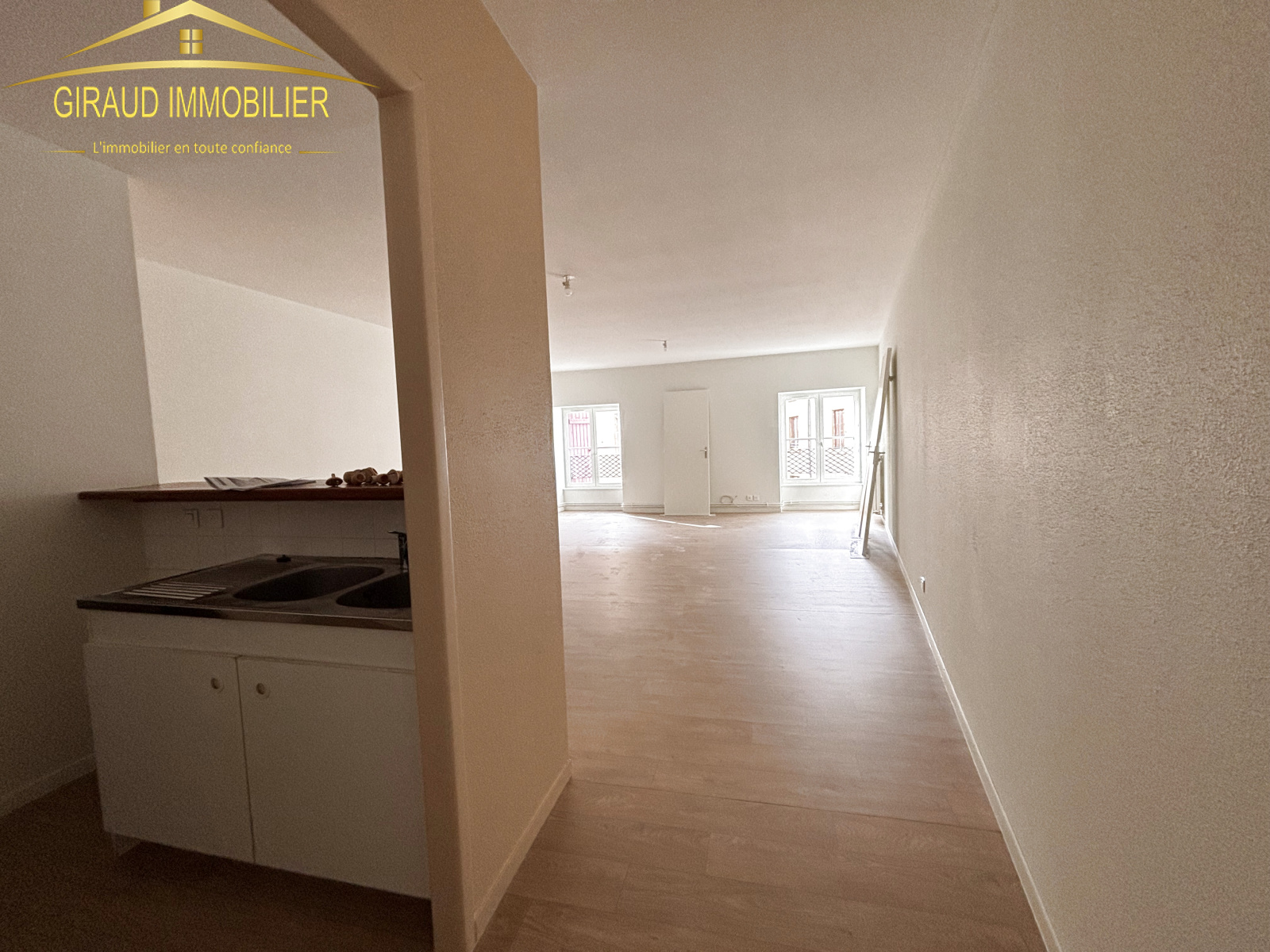 Image_5, Appartement, Charlieu, ref :577-2G0