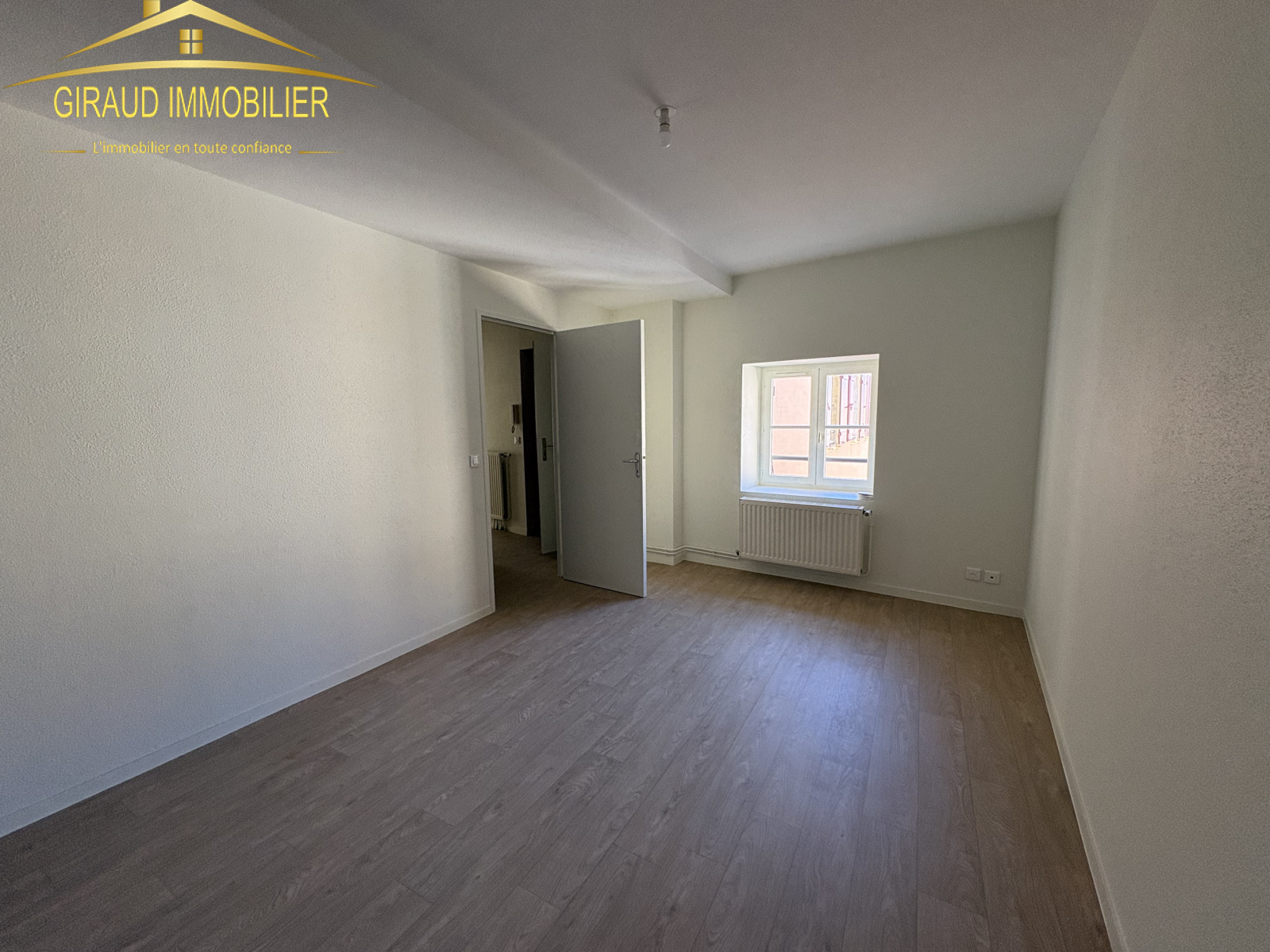 Image_4, Appartement, Charlieu, ref :577-2G0