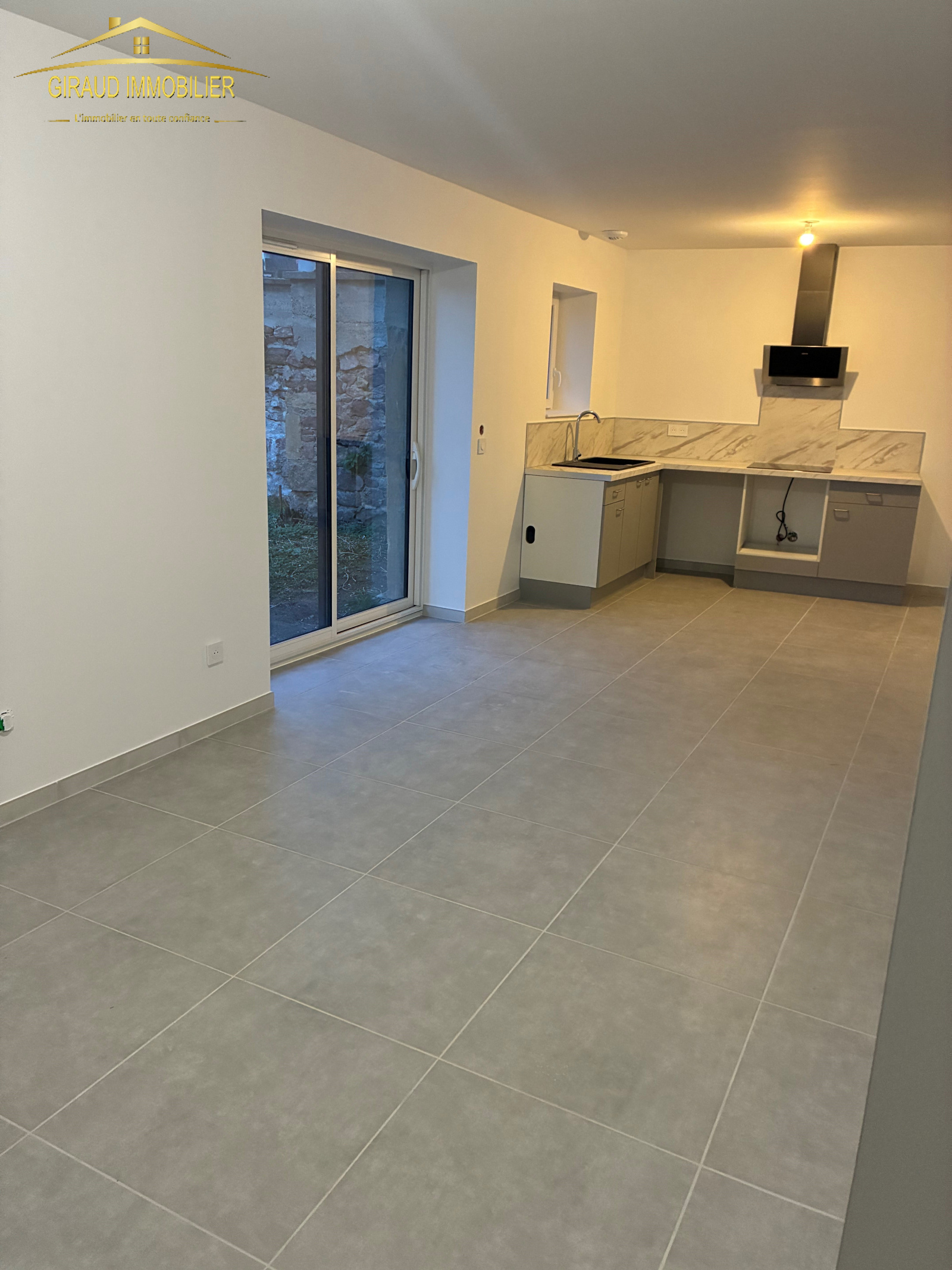 Image_1, Appartement, Chauffailles, ref :818T