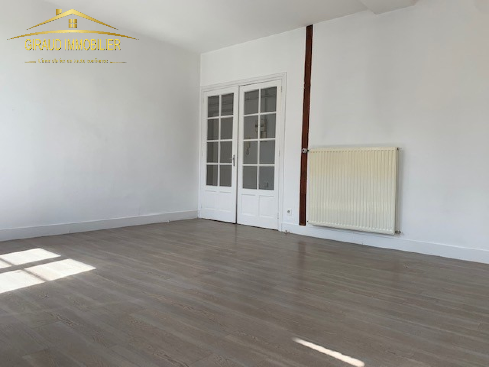 Image_, Appartement, Charlieu, ref :2677