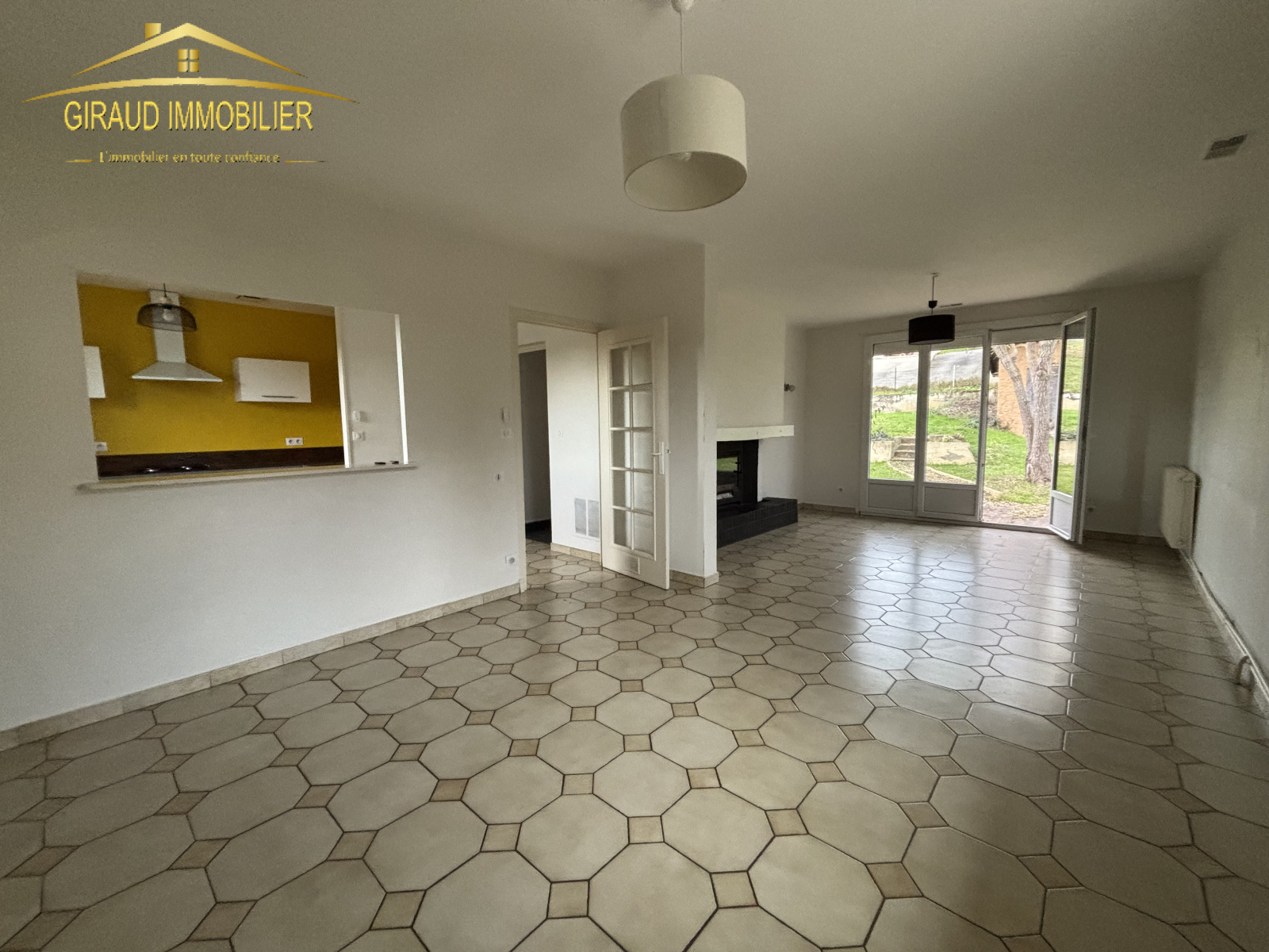 Image_3, Villa, Saint-Denis-de-Cabanne, ref :856