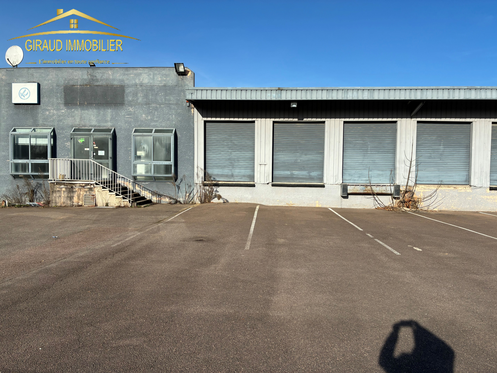 Image_1, Local d'activité, Charlieu, ref :907