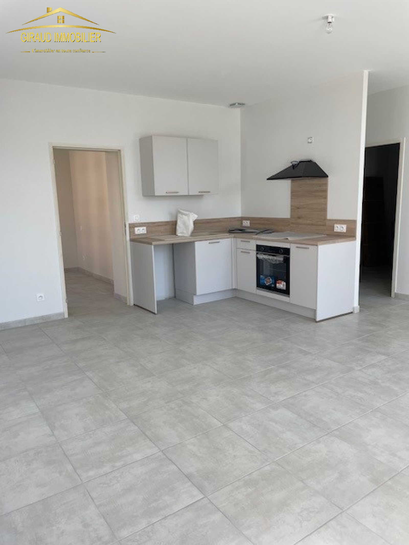 Image_1, Appartement, Charlieu, ref :770T3