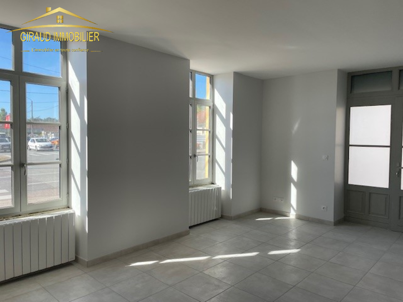 Image_2, Appartement, Charlieu, ref :770T3