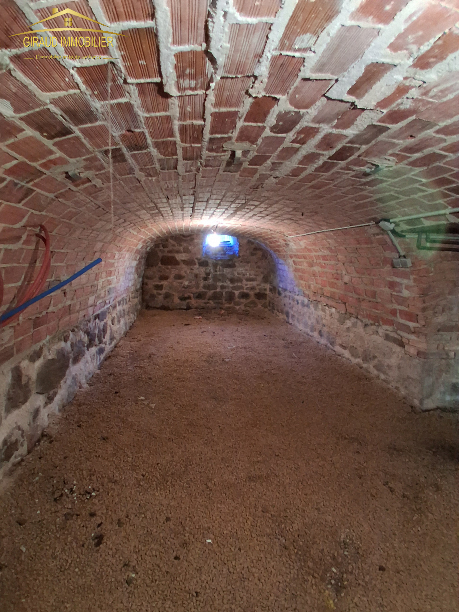 Image_10, Immeuble, Chauffailles, ref :2953