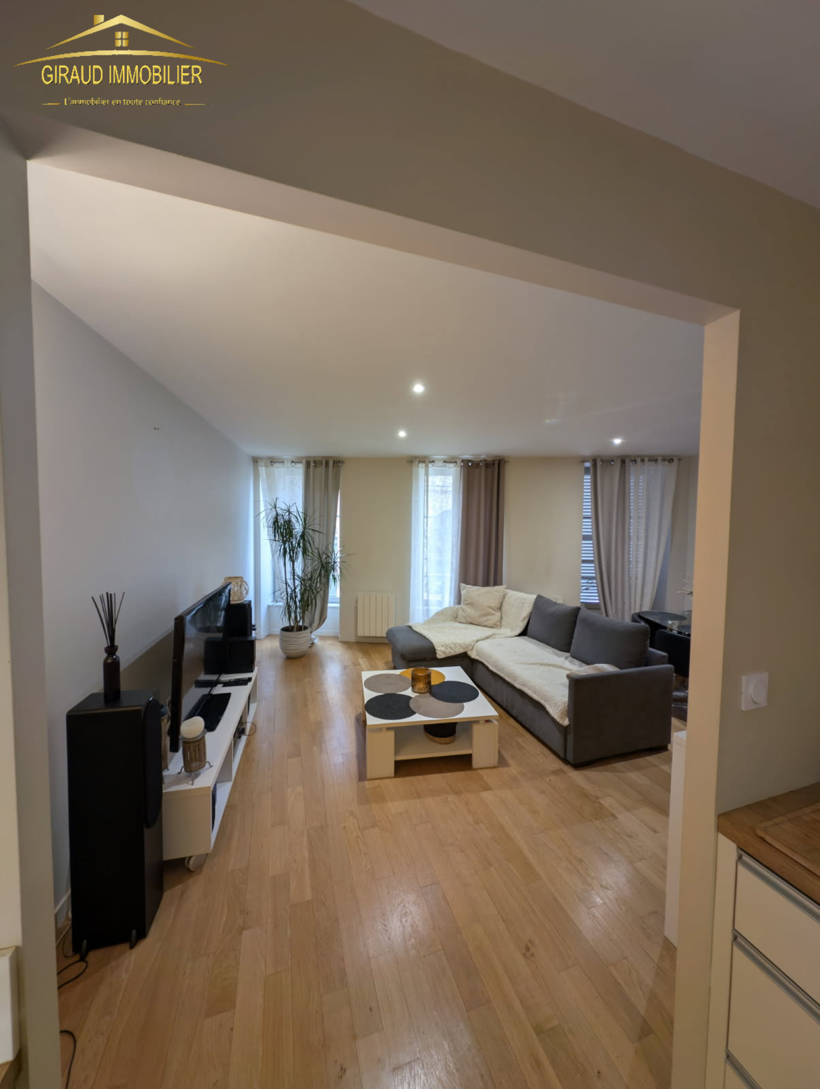 Image_2, Appartement, Charlieu, ref :544t2