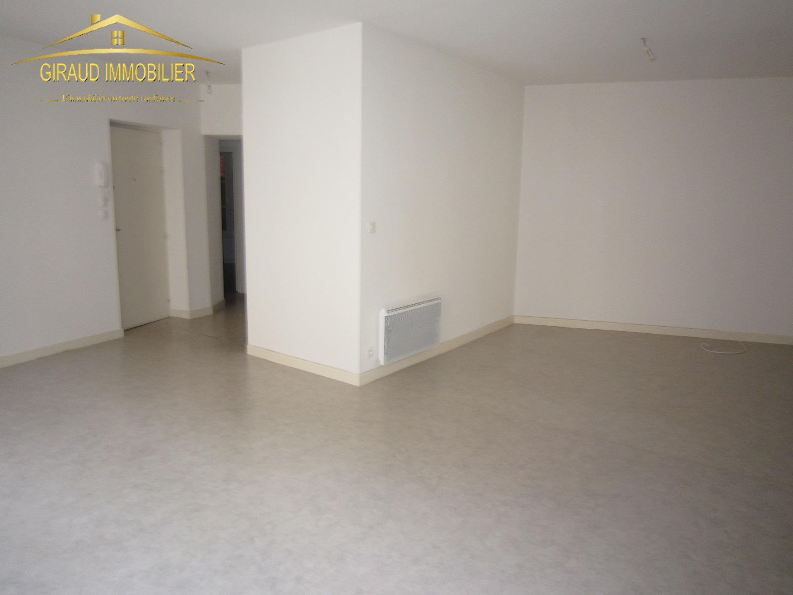 Image_, Appartement, Charlieu, ref :273T3