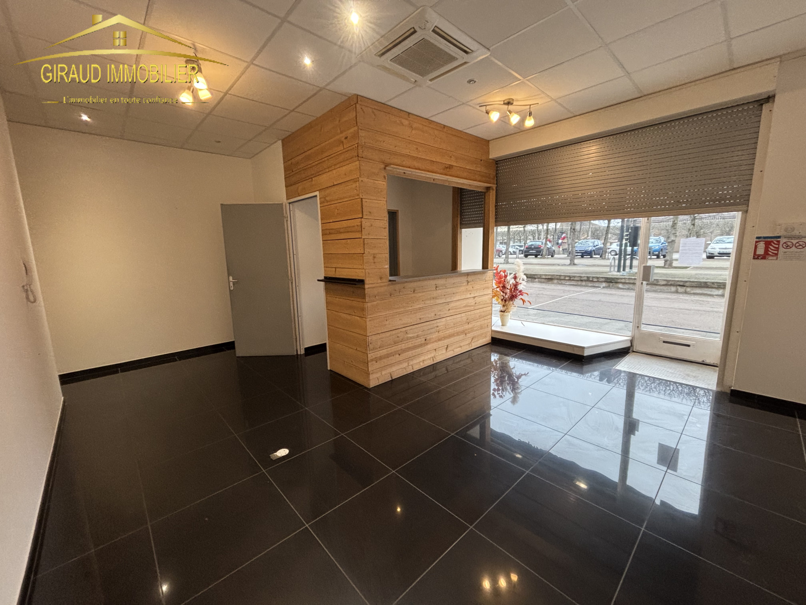 Image_1, Local commercial, Marcigny, ref :914LC1