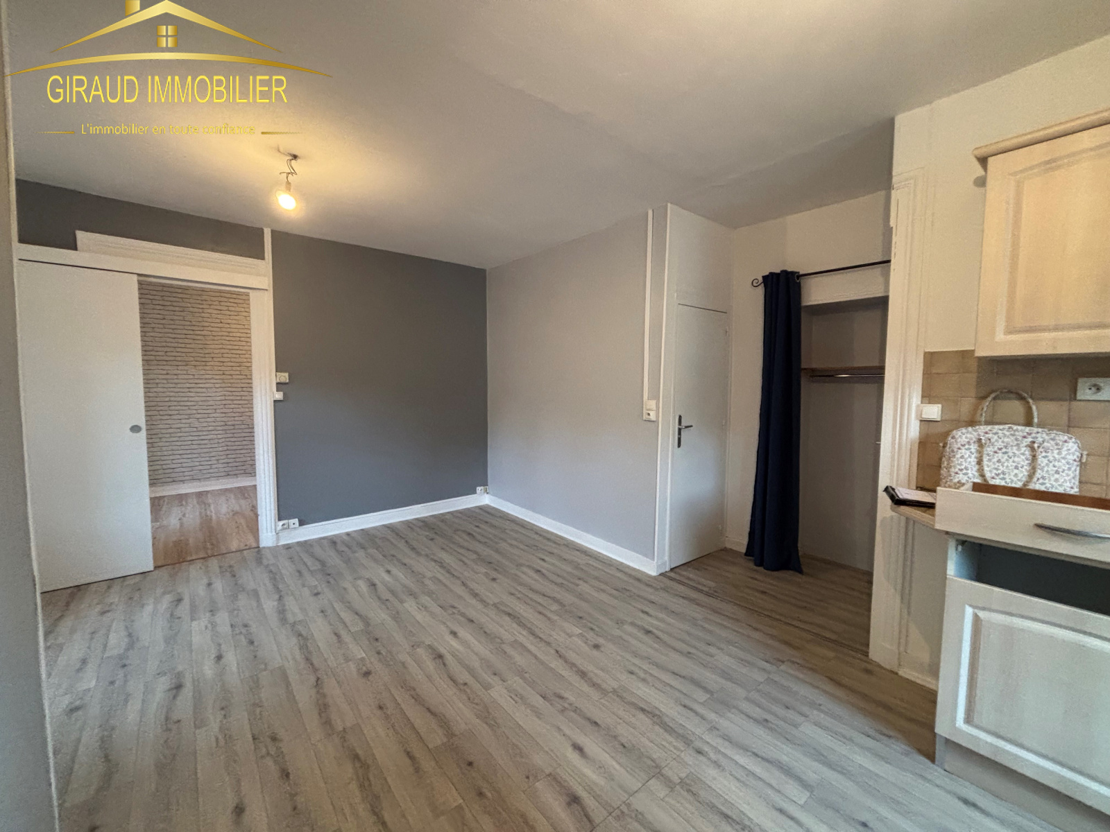 Image_5, Appartement, Charlieu, ref :1002