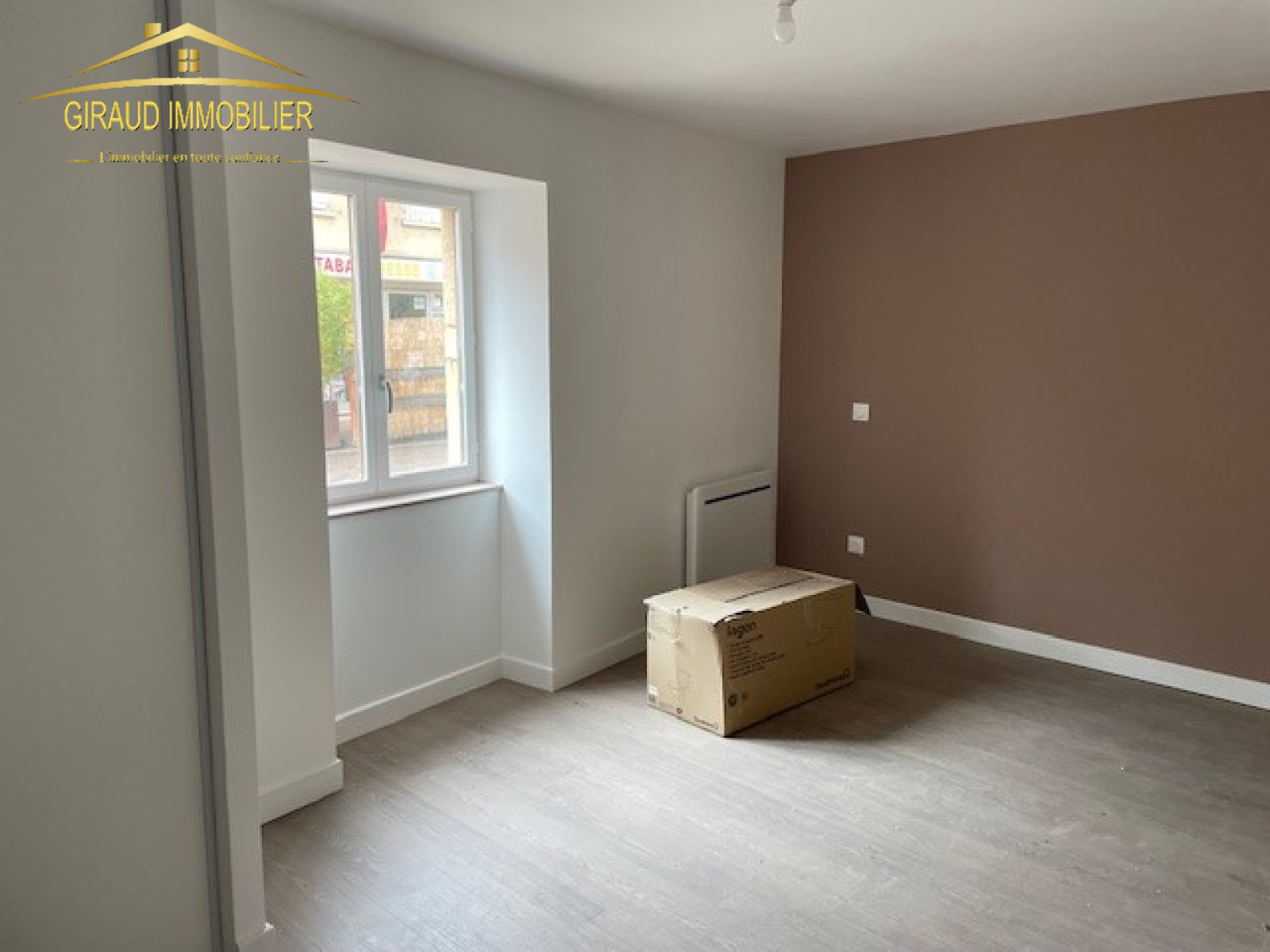 Image_2, Appartement, Charlieu, ref :414-1