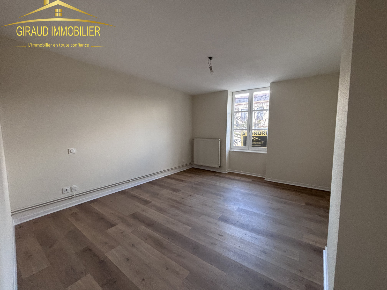 Image_3, Appartement, Charlieu, ref :915