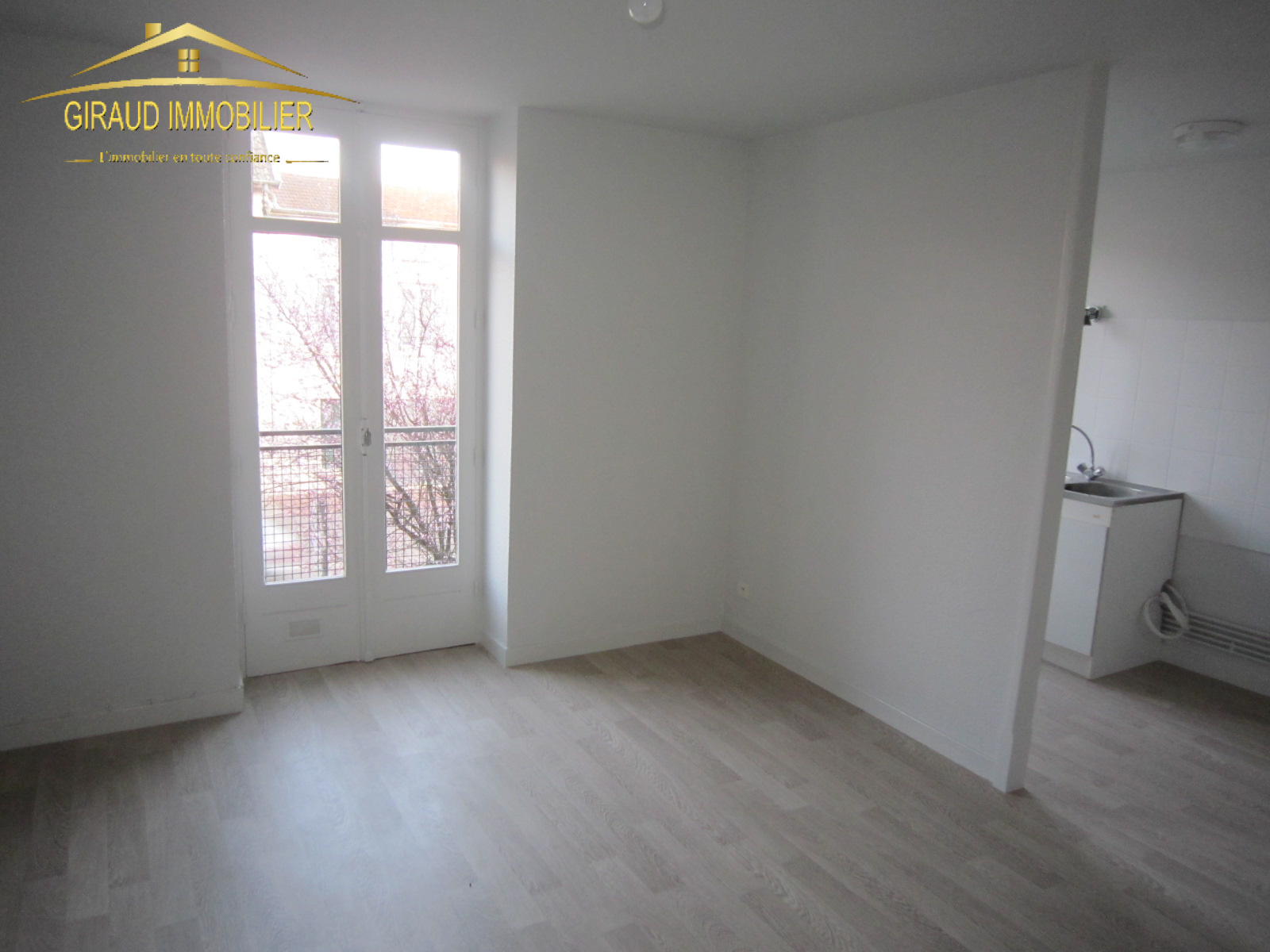 Image_10, Immeuble, Charlieu, ref :2951